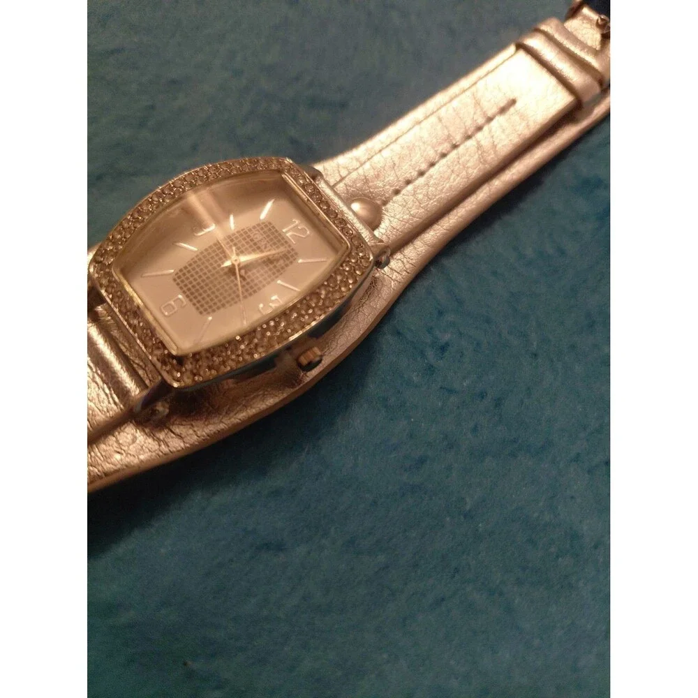 Geneva new metallic